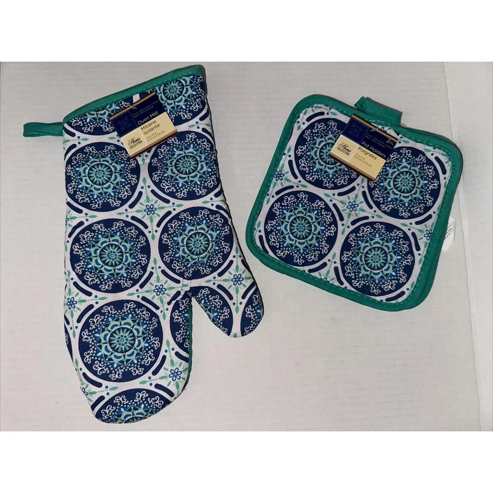 Home Collection Oven Mitt and Pot Holders Set Blue Teal Mandala 3 Piece New